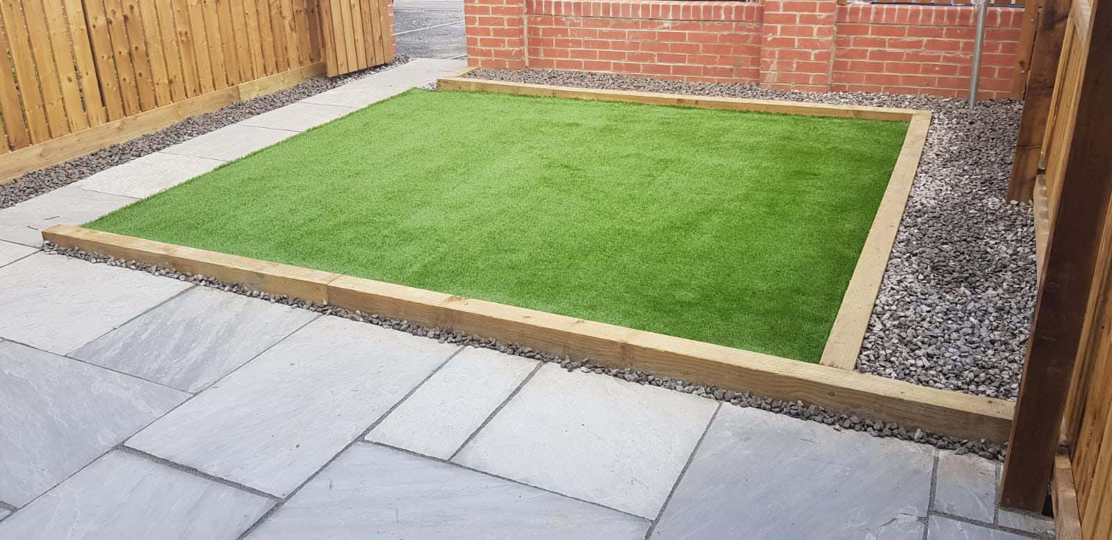 Artificial lawns